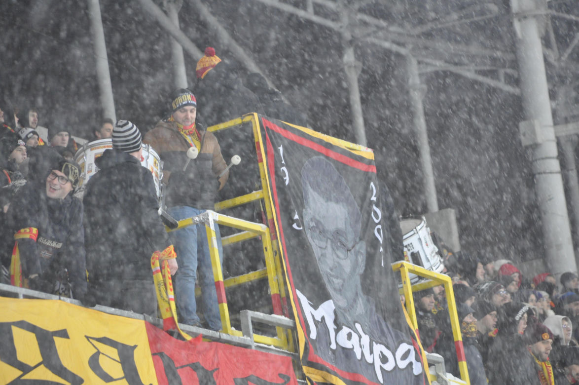 Korona Kielce - Lech Poznań. Zdjęcia kibiców na Suzuki Arenie