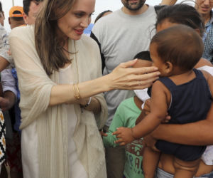 Angelina Jolie w obozie dla uchodźców w Kolumbii