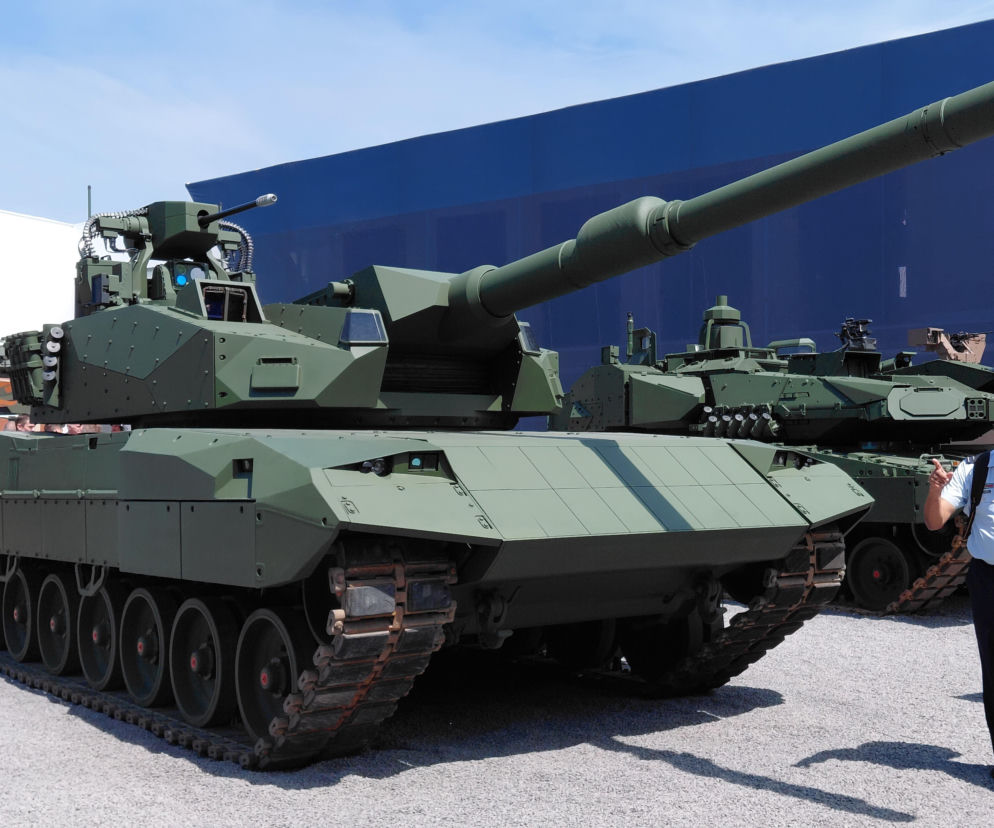 Nowoczesny czołg z bezzałogową wieżą na targach Eurosatory. O kryzysie projektu MGCS przeczytasz na SE Portal Obronny.