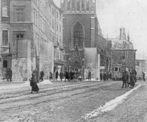 Komunikacja miejska sprzed lat: Tak wyglądały krakowskie tramwaje! [ZDJĘCIA]