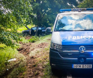Groźny wypadek na drodze 693. Ranne są dzieci