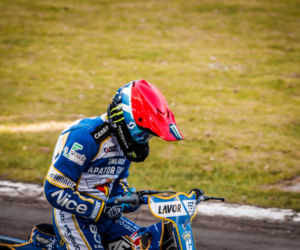 Apator Toruń - Polonia Bydgoszcz. Zdjęcia kibiców i zawodników. Sparing na Motoarenie