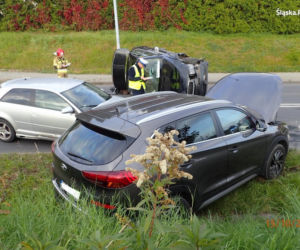 Kraksa w Rybniku. BMW skasowało dwie osobówki