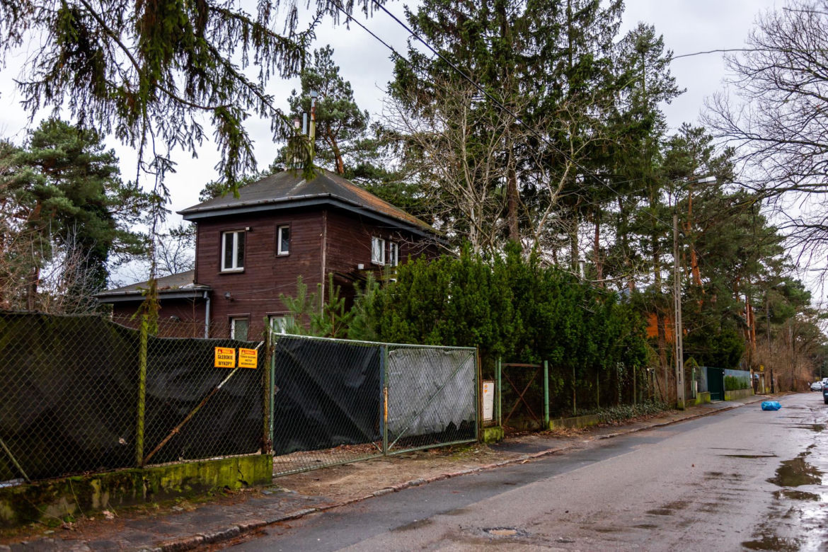 Boernerowo w Warszawie - zdjęcia drewnianego osiedla, miasta-ogrodu