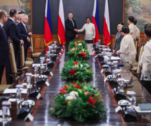 Karol Nawrocki z żoną na historycznych rozmowach na Filipinach