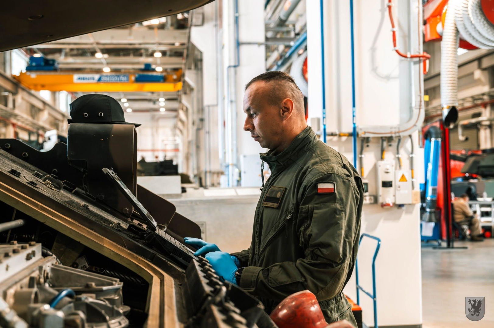 Gen. Mendrala w strategicznym sercu armii. Centrum Warsztatowo-Magazynowe w Powidzu umacnia sojusz z USA