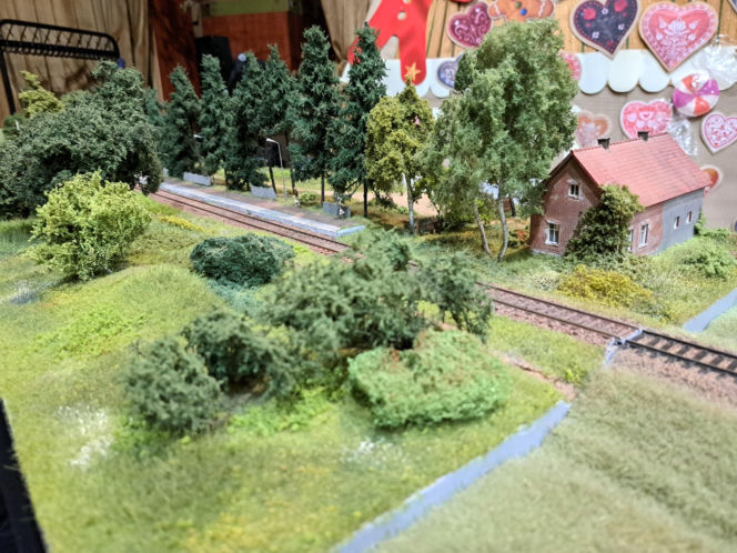 Makieta kolejowa - Krakowski Klub Modelarstwa Kolejowego - DK Tuchów