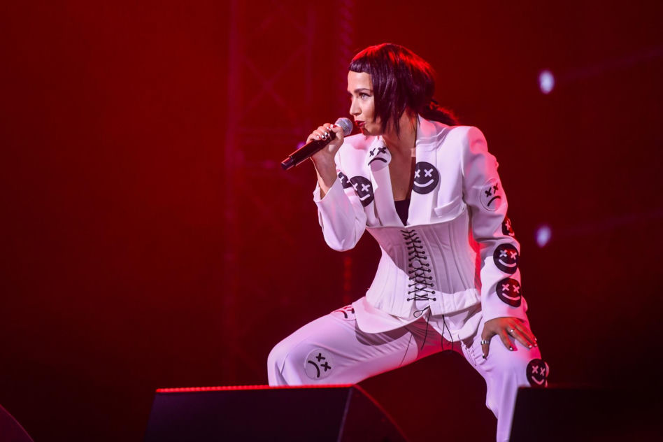 Mery Spolsky poprowadzi polską edycję "Drag me out". Niepokorna artystka w kontrowersyjnym show