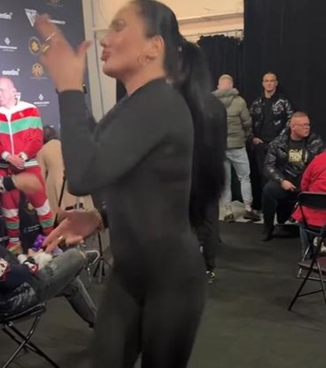 Ewa Brodnicka na konferencji Prime MMA
