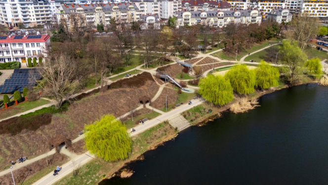 Park Nad Balatonem w Warszawie