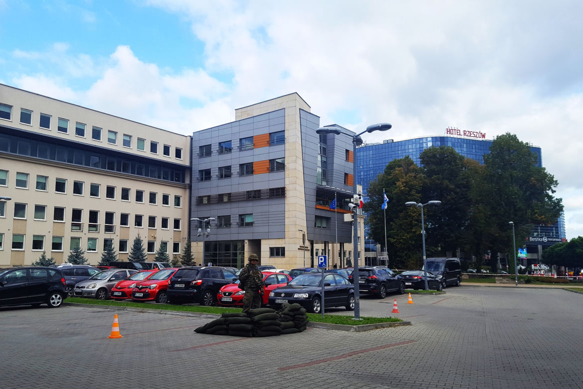 Atak terrorystyczny w Urzędzie Marszałkowskim w Rzeszowie? To tylko ćwiczenia