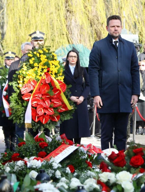 Prezydent oddał hołd ofiarom tragedii 