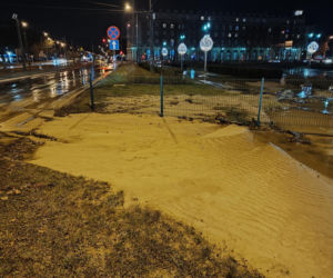 Torowisko w Krakowie zamknięte do odwołania. Tramwaje nie pojadą przez Plac Centralny 