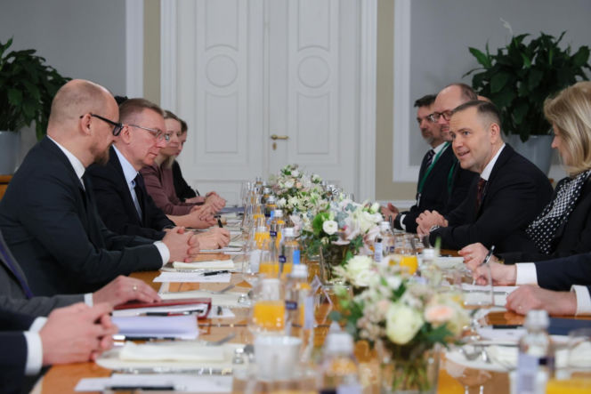 Prezydent Karol Nawrocki z wizytą na Łotwie. Główne tematy to bezpieczeństwo i sytuacja na Bałtyku