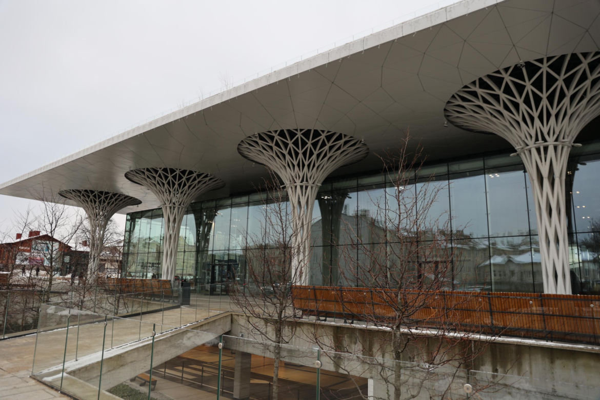 Dworzec metropolitalny w Lublinie obchodzi pierwsze urodziny