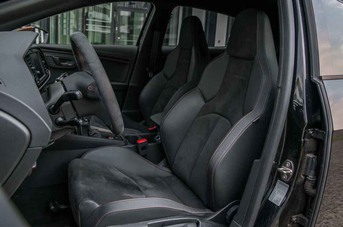 Seat Leon Cupra R 2.0 TSI 310 KM 6MT