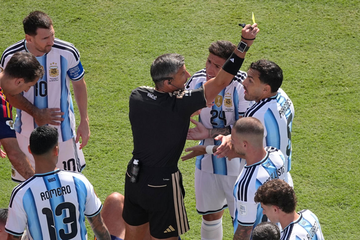 Awantura po finale MŚ Hiszpania - Argentyna