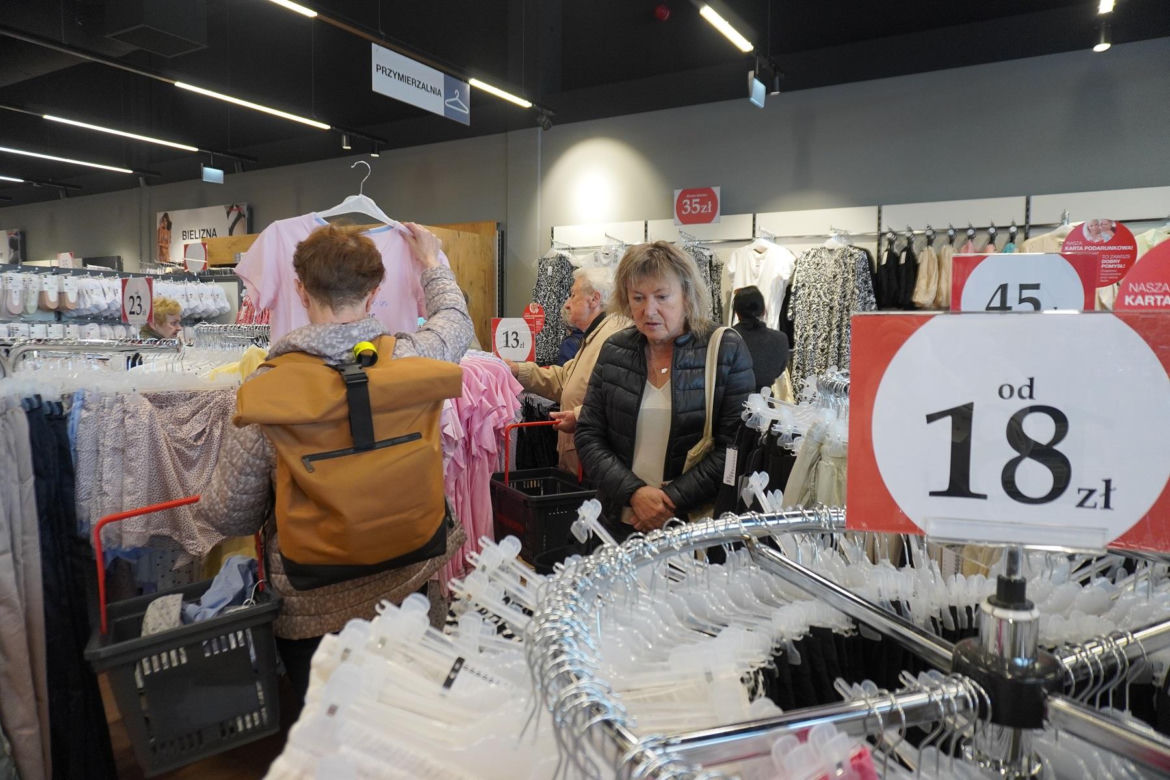 Tłumy na otwarciu Woolworth w Katowicach