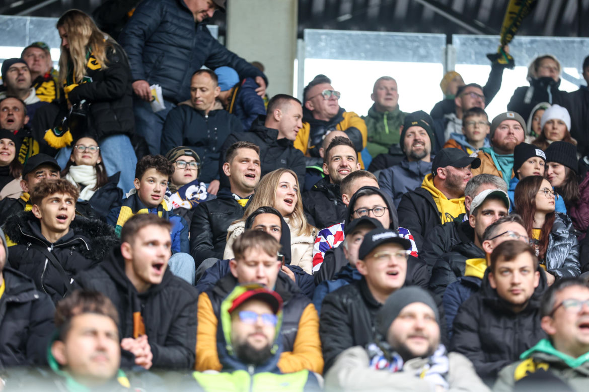 Kibice na meczu GKS Katowice - Lech Poznań