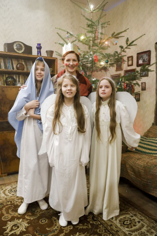 Stulecie Winnych 4: Julia (Nadia Głazińska), Ula (Sabina Bendarz), Ania (Urszula Grabowska), Małgosia (Zofia Stafiej)
