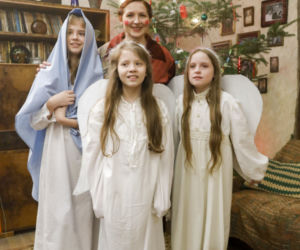 Stulecie Winnych 4: Julia (Nadia Głazińska), Ula (Sabina Bendarz), Ania (Urszula Grabowska), Małgosia (Zofia Stafiej)