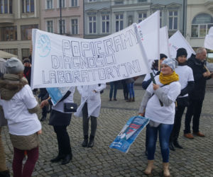 Pikieta medyków w Bydgoszczy