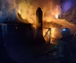 Tragedia w Domaszewie. W pożarze domu zginął mężczyzna 