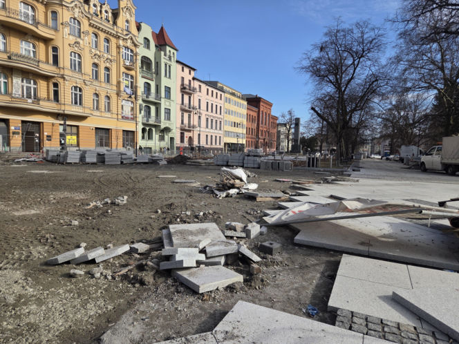Tak teraz wygląda Plac Wolności w Bydgoszczy. Zaglądamy na plac budowy!