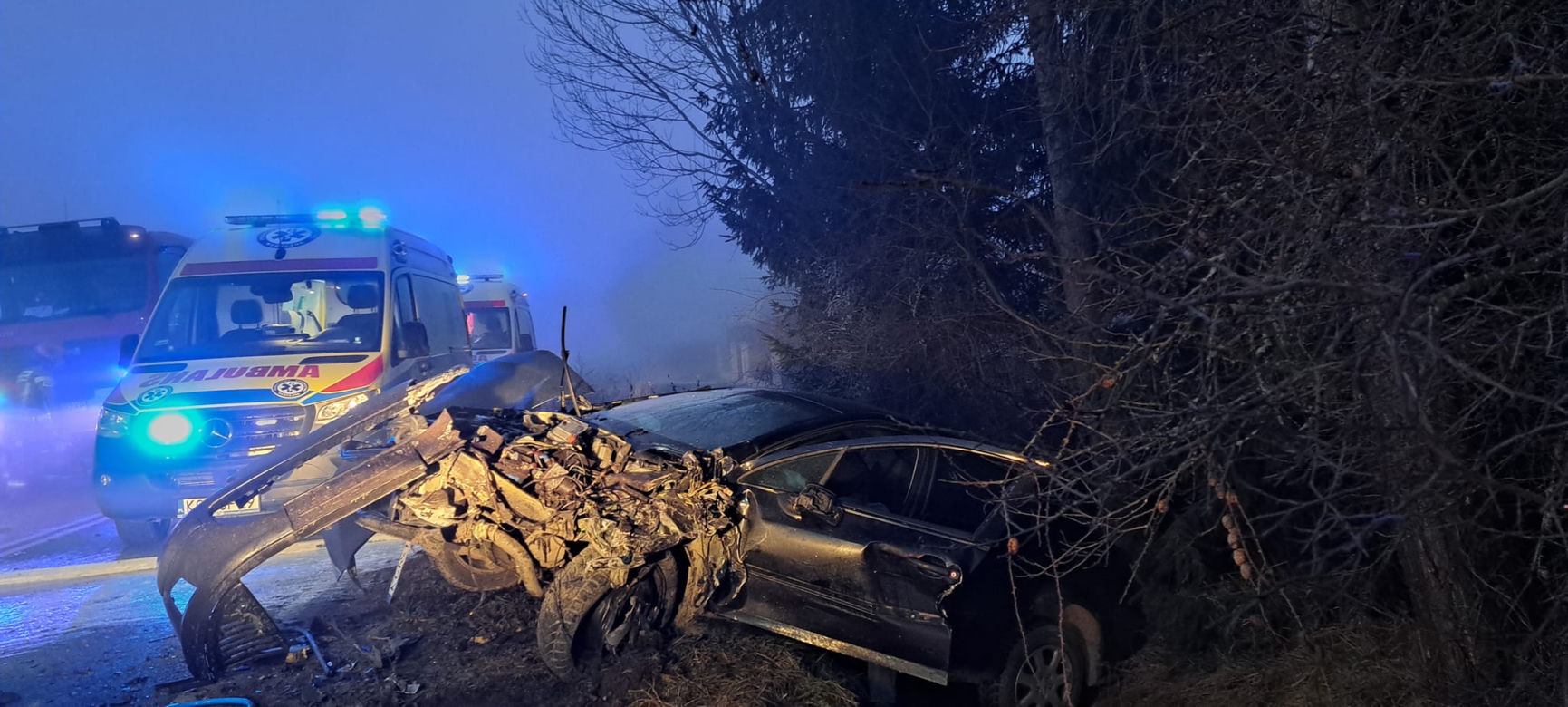 Strzeszyn. Nie żyje kierowca mercedesa! 24-latek zginął przez pirata drogowego