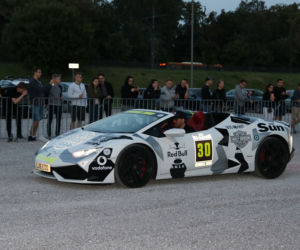 Gumball 3000 2017 w Warszawie pod Stadionem Narodowym