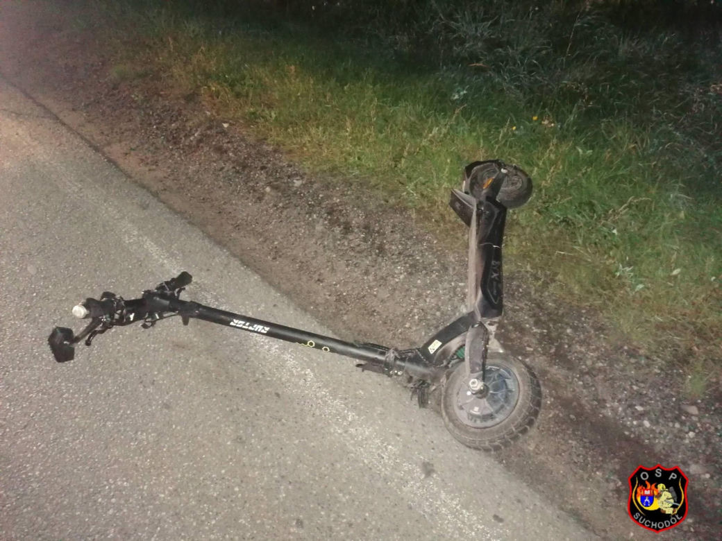 38-latek na hulajnodze zderzył się z samochodem