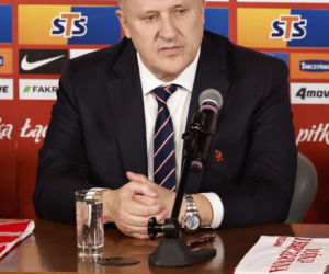 Cezary Kulesza i sekretarz Łukasz Wachowski ogłosili nowego sponsora PZPN