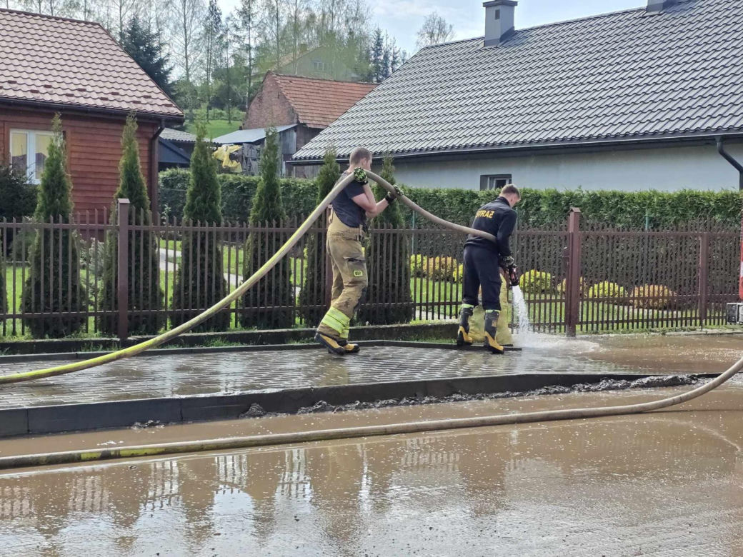 Pawłosiów po powodzi.