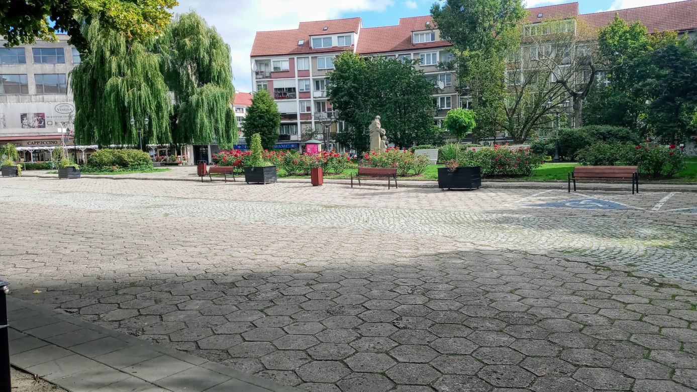Plac Orła Białego w przeddzień rozpoczęcia przebudowy