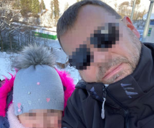 Dariusz A. ( 47 l.) pociął żonę Celinę mieczem samurajskim a potem sam się na niego nadział