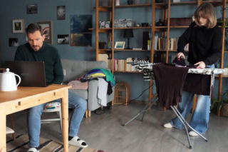 Barwy szczęścia odc. 3361. Renata (Anna Mrozowska), Marcin Kodur (Oskar Stoczyński)