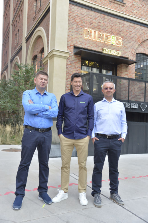 Robert Lewandowski w restauracji Nine's