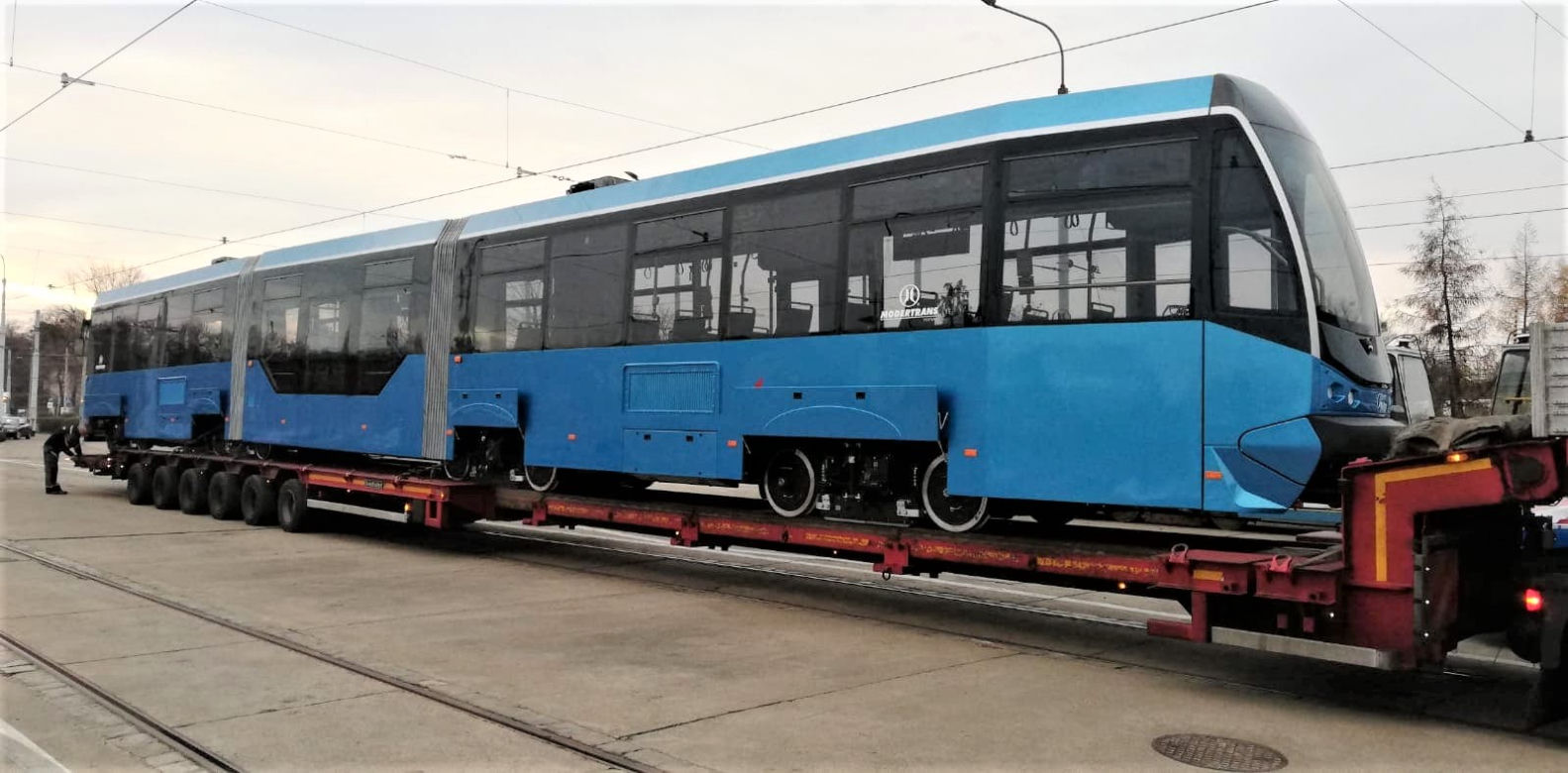 Nowy, niebieski tramwaj MPK Wrocław