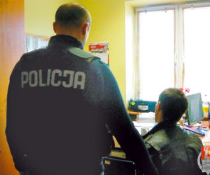 Ukradli auto, bo zmokli