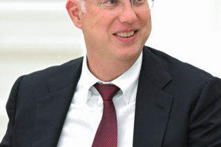 Kiriłł Dmitrijew przybył do Miami. To specjalny wysłannik Kremla na rozmowy z delegacją USA