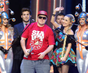 EMA - PAULINA I MALWINA , JAN PIROWSKI , MIKOLAJ DOBROWOLSKI , DONATAN & CLEO NAGRODA W KATEGORII NAJLEPSZY HIT