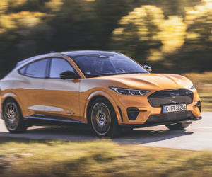 Ford Mustang Mach-E GT (Cyber Orange)