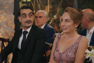 Złoty chłopak, odcinek 249: Szokujący szantaż! Sevki żąda pieniędzy od świeżo upieczonej panny młodej