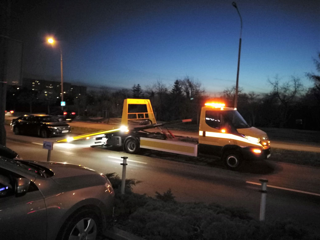 Opole: Potężne uderzenie na ul. Horoszkiewicza. Ranna w szpitalu