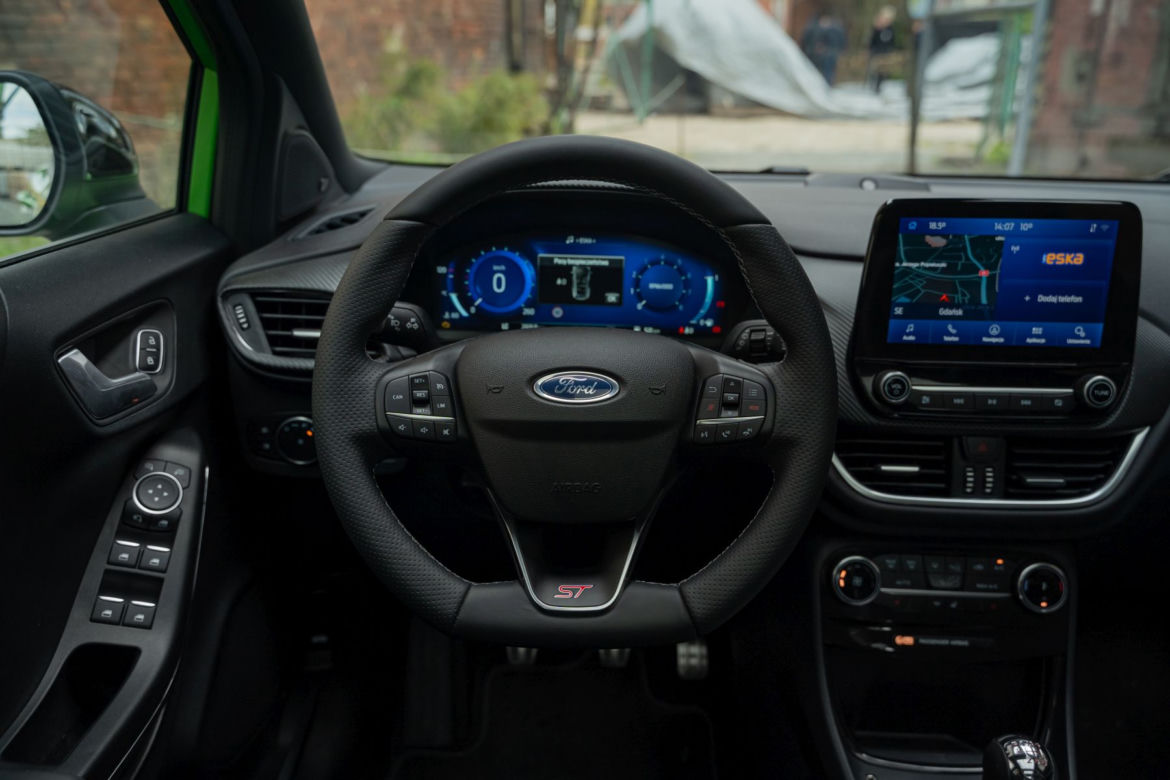 Ford Puma ST X (2021)