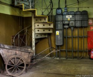 Najstarsza zajezdnia tramwajowa w Łodzi sfotografowana przez Radka Stępnia z Urban Explorers Łódź