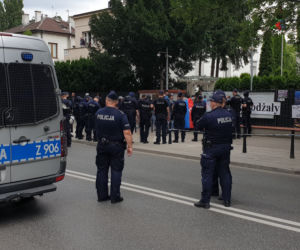 Manifestacja pod ambasadą Azerbejdżanu