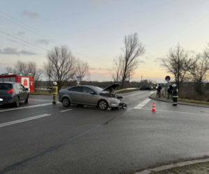 Wypadek w Stykowie. Kobieta z obrażeniami przewieziona do szpitala 