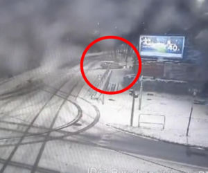 Kierowca driftował na skrzyżowaniu w Tychach. Mandat dostał także właściciel