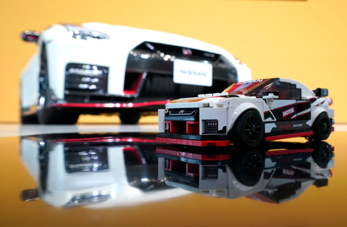 Nissan GT-R NISMO z klocków LEGO